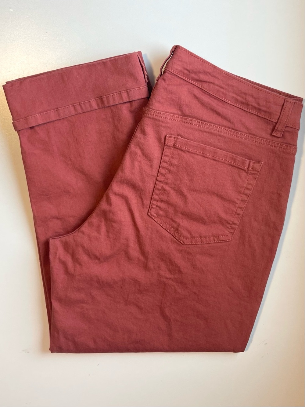 Style & Co. Curvy Capri - Terracotta Red & Cuffed Leg - Size 12